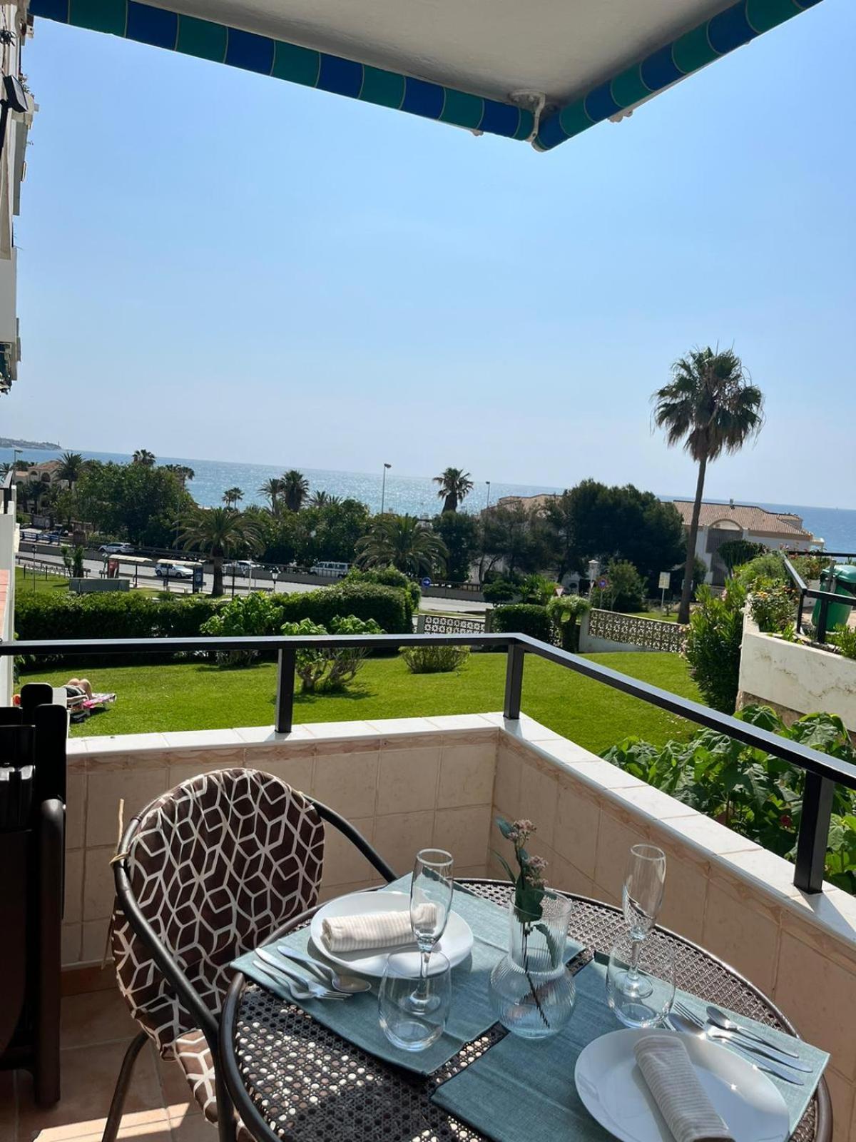 apartamento con vistas al mar La Cala De Mijas Exterior foto